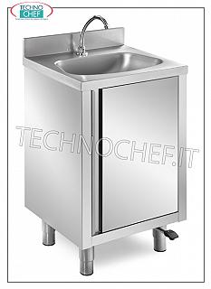 Lavamani inox armadiato con anta a battente e comando a pedale Lavamani in acciaio inox su armadio con porta a battente, vasca semicircolare, completa di: comando a pedale con erogatore, dimensioni mm. 500x400x850h