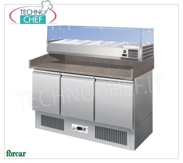 Banco Pizza Refrigerato 3 PORTE, Piano in GRANITO e Vetrina Ingredienti da 1/3 o 1/4 gn, Classe C BANCO PIZZA REFRIGERATO con 3 PORTE, Piano in GRANITO con vetrina refrigerata profonda 330 mm, capacità 6 bacinelle GN 1/4 (mm 265x162),  temp.+2°/+8°C, Statico, ECOLOGICO in Classe C, Gas R600a, V.230/1, Kw.0,235, dim.mm.1400x700x1465h