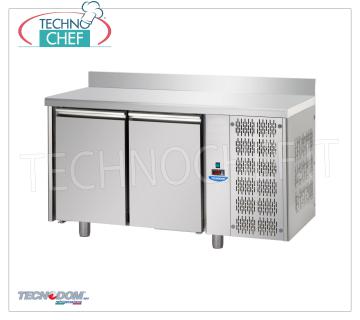 Tecnodom - Tavolo Frigo/Refrigerato Professionale 2 porte con alzatina, Mod.TF02MIDGNAL TAVOLO REFRIGERATO 2 porte con alzatina, Marca TECNODOM, capacità lt.310, temperatura d'esercizio 0°/+10°C, refrigerazione ventilata, Gastro-Norm 1/1, V.230/1,Kw.0,495, Peso 87 Kg, dim.mm.1420x700x950h