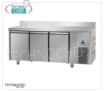 TECNODOM - TAVOLO CONGELANTE/FREEZER 3 porte con Alzatina, lt.460 TAVOLO CONGELANTE/FREEZER 3 PORTE con ALZATINA, Marca TECNODOM, capacità lt.460, temperatura d'esercizio -18°/-22°C, refrigerazione ventilata, Gastro-Norm 1/1, V.230/1, Kw.0,7, Peso 127 Kg, dim.mm.1870x715x950h