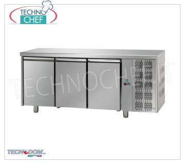 Tavolo Refrigerato 3 PORTE, capacità lt.680, PASTICCERIA, Marca TECNODOM TAVOLO REFRIGERATO 3 PORTE, Marca TECNODOM, capacità lt.680, PASTICCERIA, temperatura d'esercizio 0°/+10°C, Pasticceria Teglie mm 600x400, V.230/1,Kw 0,495, Peso 116 Kg, dim.mm.2150x800x850h